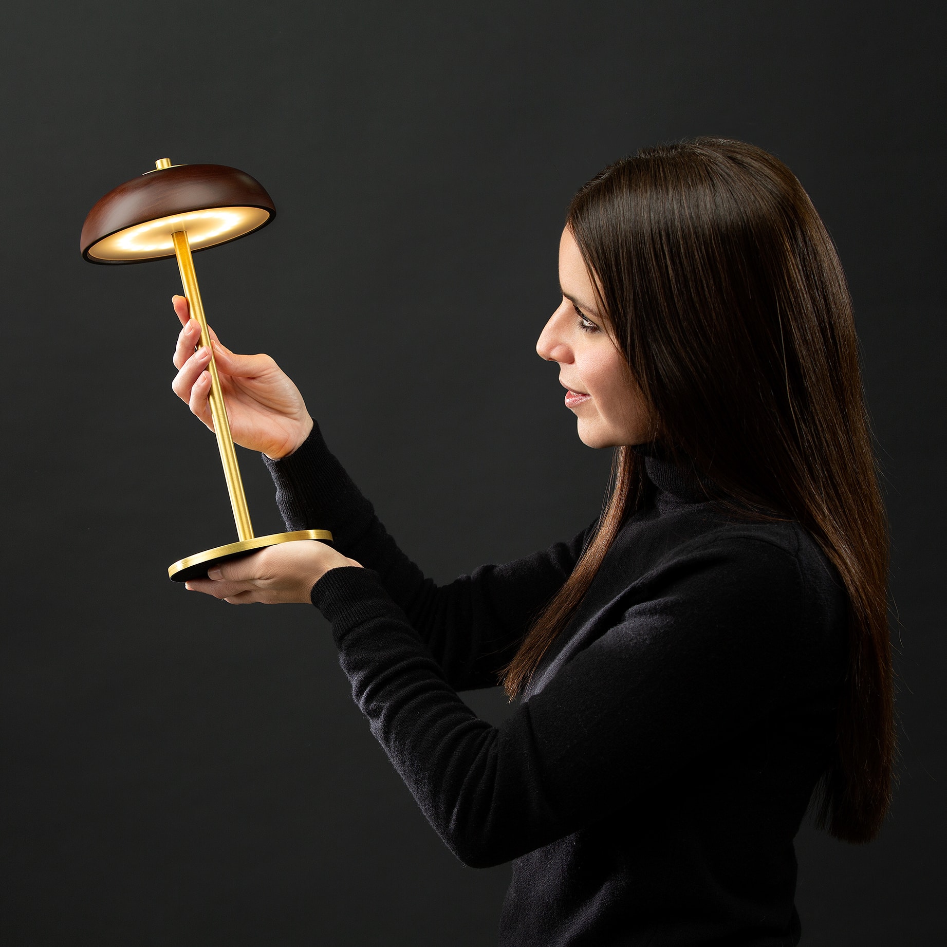 Lampe sans fil rechargeable Bolacha Argent Fumé by HISLE