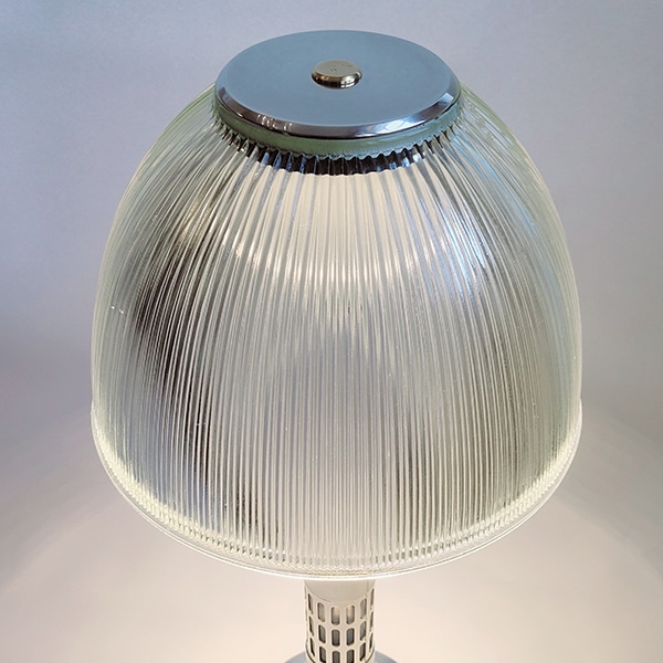 Lampe Thompson by HISLE détail 2